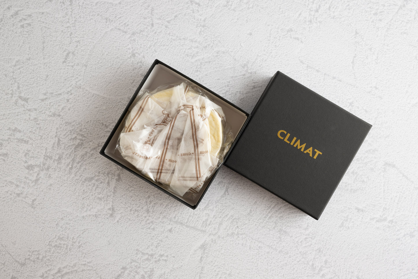 ブルードヴェルニュチーズケーキ ホール4号×1